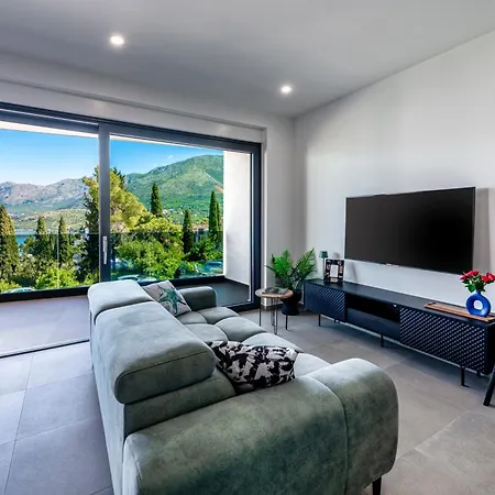 Apartment Family Ambient *